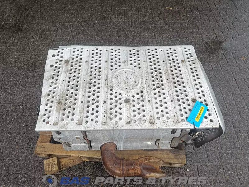 Mercedes-Benz - Bộ giảm thanh cho Xe tải: hình 3 Mercedes-Benz - Bộ giảm thanh cho Xe tải: hình 3