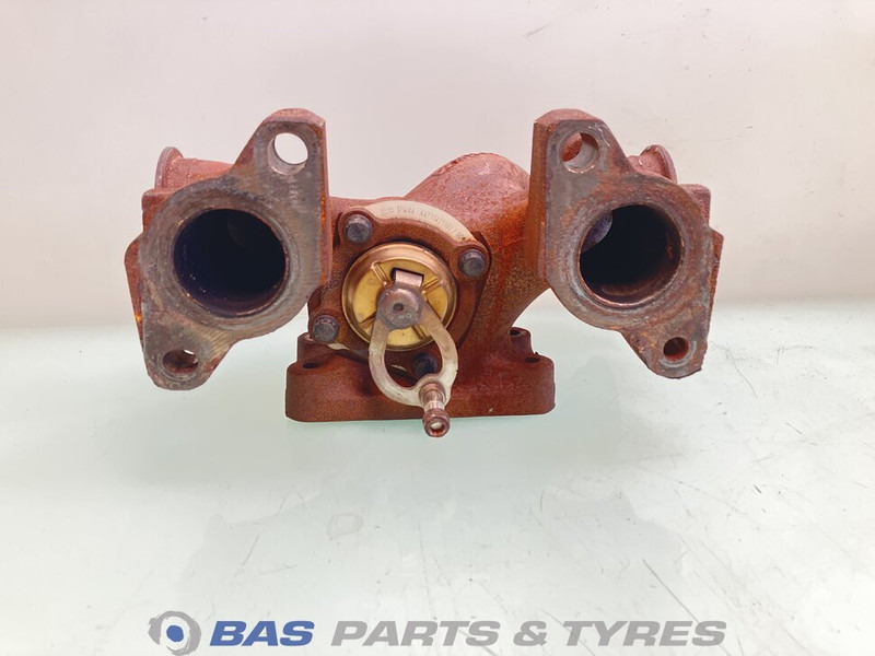 Mercedes-Benz - Cổ góp xả cho Xe tải: hình 1 Mercedes-Benz - Cổ góp xả cho Xe tải: hình 1