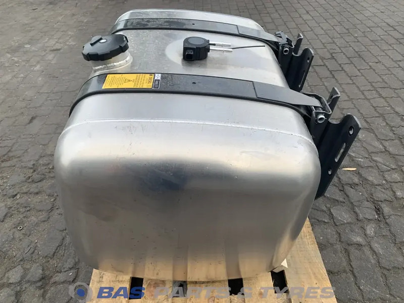 Mercedes-Benz - Bình nhiên liệu cho Xe tải: hình 2 Mercedes-Benz - Bình nhiên liệu cho Xe tải: hình 2
