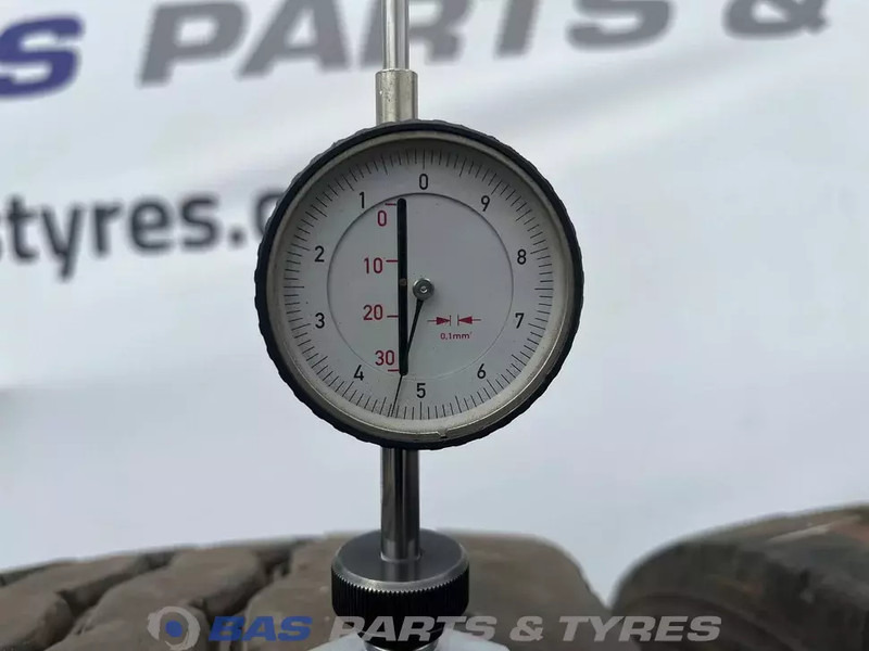 Michelin - Lốp cho Xe tải: hình 3 Michelin - Lốp cho Xe tải: hình 3