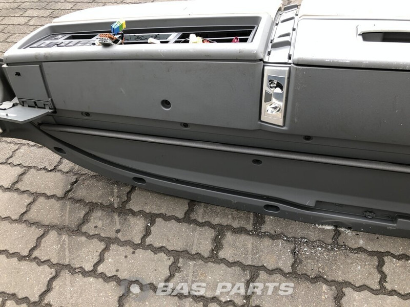Renault Opbergplank Renault 7482280443 - Phụ tùng cho Xe tải: hình 2 Renault Opbergplank Renault 7482280443 - Phụ tùng cho Xe tải: hình 2