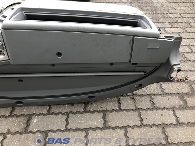 Renault Opbergplank Renault 7482280443 - Phụ tùng cho Xe tải: hình 4 Renault Opbergplank Renault 7482280443 - Phụ tùng cho Xe tải: hình 4