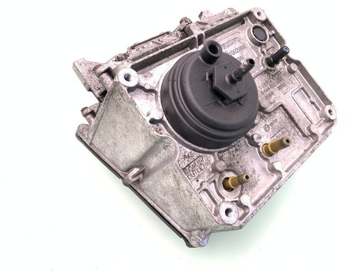Volvo AdBlue pomp Volvo 20766846 - Phụ tùng cho Xe tải: hình 2 Volvo AdBlue pomp Volvo 20766846 - Phụ tùng cho Xe tải: hình 2