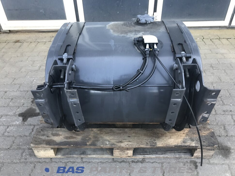 Renault - Bình nhiên liệu cho Xe tải: hình 3 Renault - Bình nhiên liệu cho Xe tải: hình 3