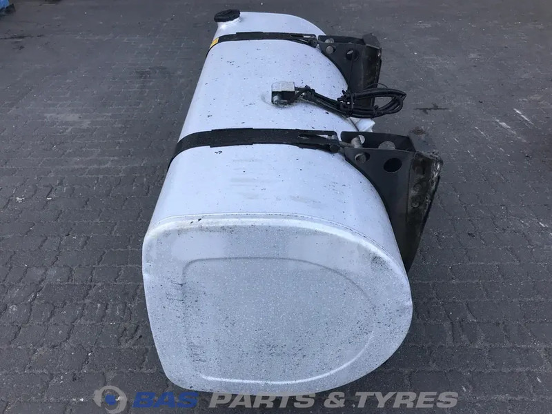 Renault - Bình nhiên liệu cho Xe tải: hình 2 Renault - Bình nhiên liệu cho Xe tải: hình 2