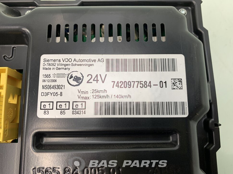 Renault Premium Euro 4-5 Instrumentenpaneel Renault 7420977584 - Bảng điều khiển cho Xe tải: hình 3 Renault Premium Euro 4-5 Instrumentenpaneel Renault 7420977584 - Bảng điều khiển cho Xe tải: hình 3