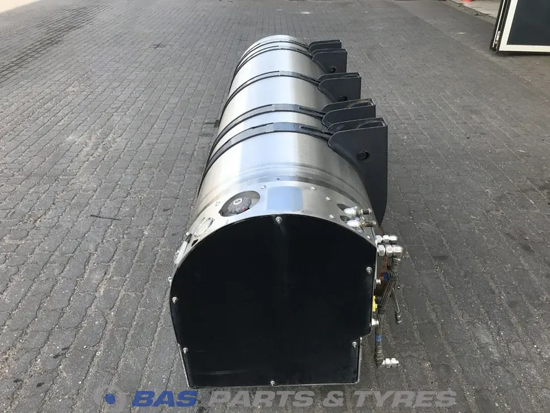 Scania - Bình nhiên liệu cho Xe tải: hình 2 Scania - Bình nhiên liệu cho Xe tải: hình 2