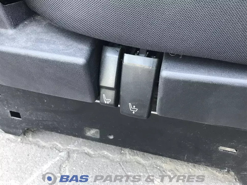 Scania R-Serie NextGen Bijrijdersstoel Scania 2421528 - Chỗ ngồi cho Xe tải: hình 5 Scania R-Serie NextGen Bijrijdersstoel Scania 2421528 - Chỗ ngồi cho Xe tải: hình 5