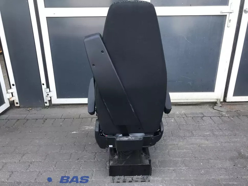 Scania R-Serie NextGen Chauffeursstoel Scania 2421529 - Chỗ ngồi cho Xe tải: hình 3 Scania R-Serie NextGen Chauffeursstoel Scania 2421529 - Chỗ ngồi cho Xe tải: hình 3