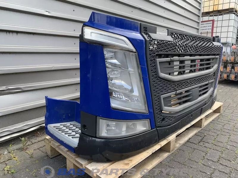 Volvo FH4 - Cản xe cho Xe tải: hình 3 Volvo FH4 - Cản xe cho Xe tải: hình 3