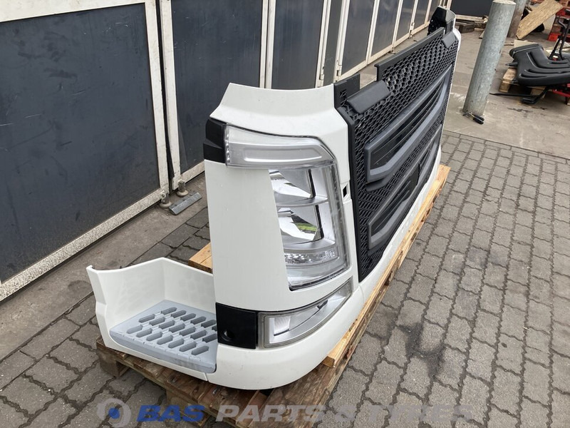 Volvo FH4 - Cản xe cho Xe tải: hình 3 Volvo FH4 - Cản xe cho Xe tải: hình 3