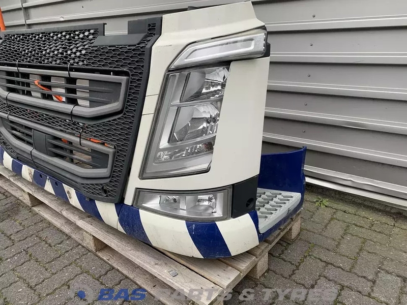 Volvo FH4 - Cản xe cho Xe tải: hình 2 Volvo FH4 - Cản xe cho Xe tải: hình 2