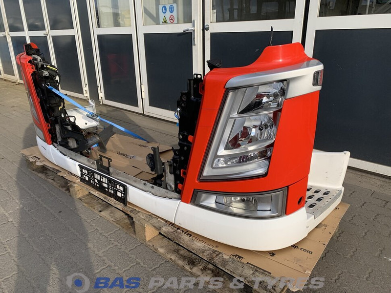 Volvo FH4 - Cản xe cho Xe tải: hình 2 Volvo FH4 - Cản xe cho Xe tải: hình 2