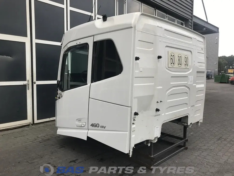 Volvo FH4 Volvo Sleeper Cab L2H1 82271553 - Cabin và nội thất cho Xe tải: hình 4 Volvo FH4 Volvo Sleeper Cab L2H1 82271553 - Cabin và nội thất cho Xe tải: hình 4