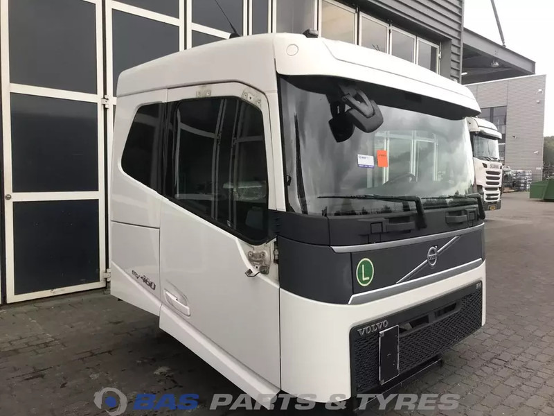 Volvo FH4 Volvo Sleeper Cab L2H1 82271553 - Cabin và nội thất cho Xe tải: hình 2 Volvo FH4 Volvo Sleeper Cab L2H1 82271553 - Cabin và nội thất cho Xe tải: hình 2