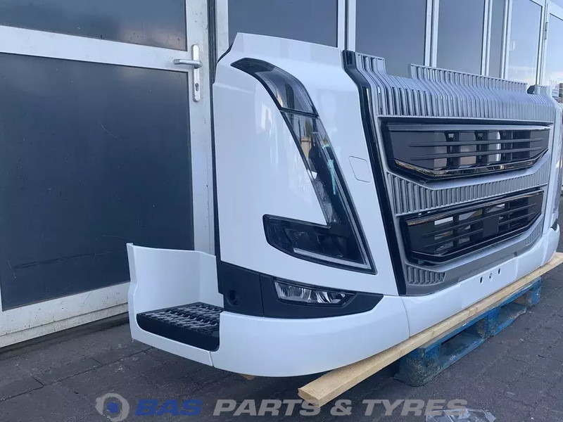 Volvo FH4B - Cản xe cho Xe tải: hình 3 Volvo FH4B - Cản xe cho Xe tải: hình 3