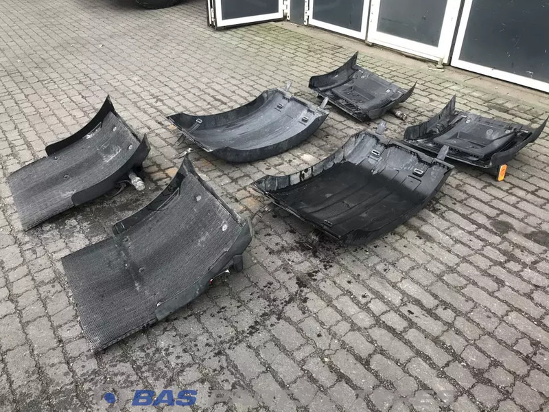 Volvo FM4 - Thân xe và ngoại thất cho Xe tải: hình 5 Volvo FM4 - Thân xe và ngoại thất cho Xe tải: hình 5