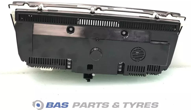 Volvo FM4 - Bảng điều khiển cho Xe tải: hình 2 Volvo FM4 - Bảng điều khiển cho Xe tải: hình 2