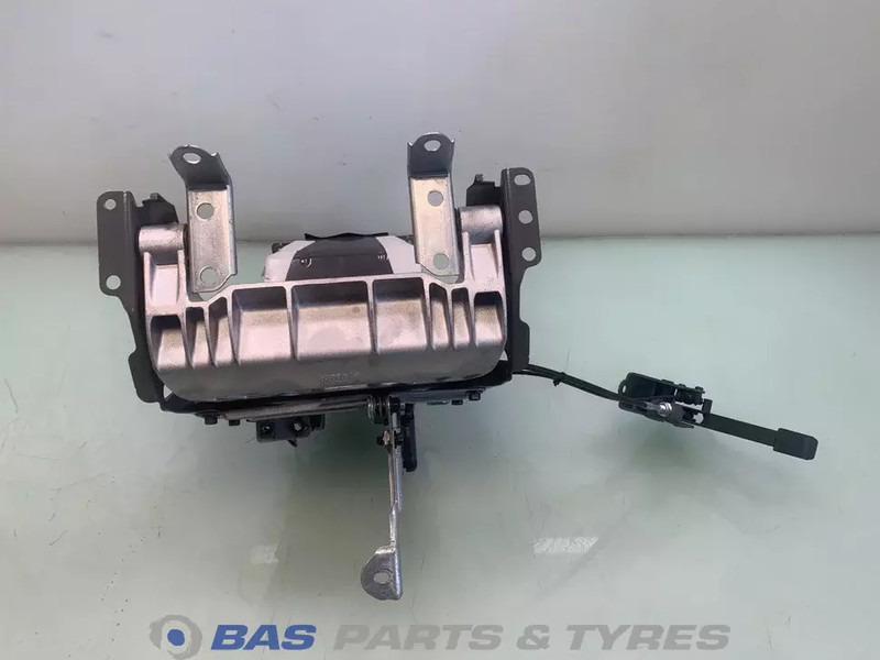 Volvo - Cơ cấu lái cho Xe tải: hình 2 Volvo - Cơ cấu lái cho Xe tải: hình 2
