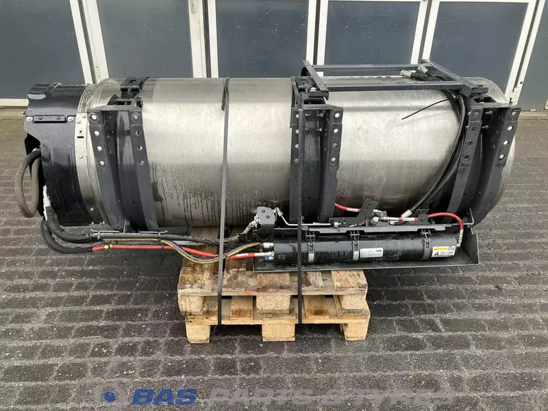 Volvo - Bình nhiên liệu cho Xe tải: hình 3 Volvo - Bình nhiên liệu cho Xe tải: hình 3
