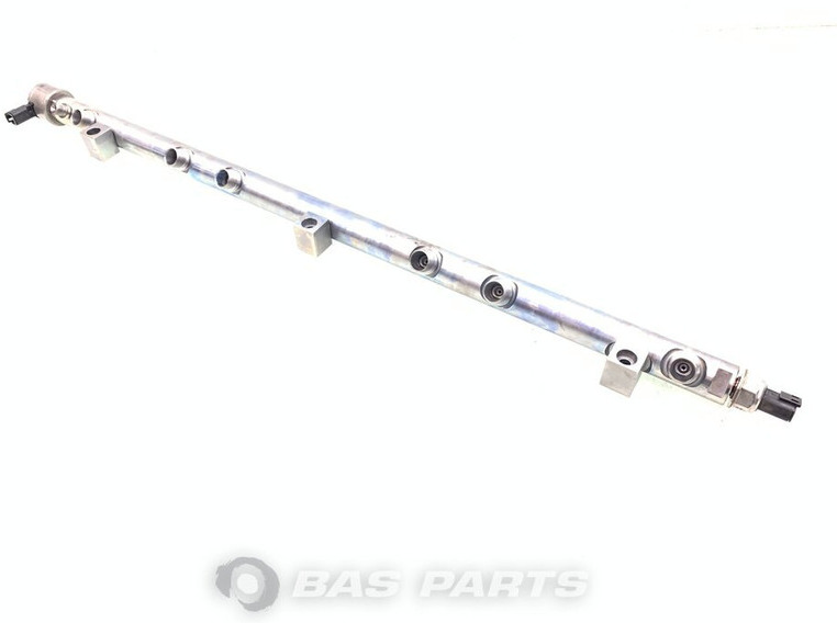 Volvo - Hệ thống nhiên liệu cho Xe tải: hình 2 Volvo - Hệ thống nhiên liệu cho Xe tải: hình 2