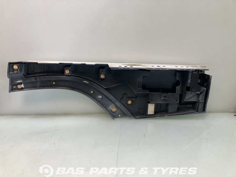 Volvo Spatschermverlenger Rechts Volvo 84806864 - Thân xe và ngoại thất cho Xe tải: hình 2 Volvo Spatschermverlenger Rechts Volvo 84806864 - Thân xe và ngoại thất cho Xe tải: hình 2