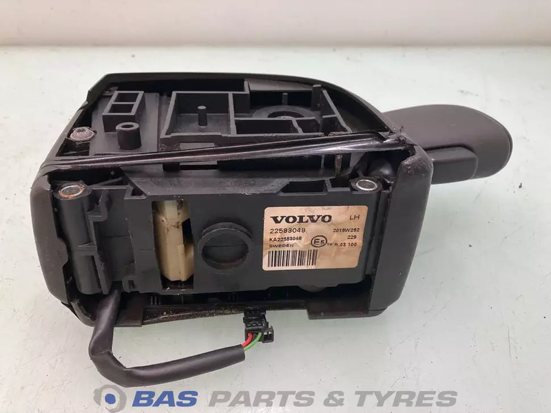 Volvo Versnellingspook Volvo 21705608 - Cần số cho Xe tải: hình 5 Volvo Versnellingspook Volvo 21705608 - Cần số cho Xe tải: hình 5