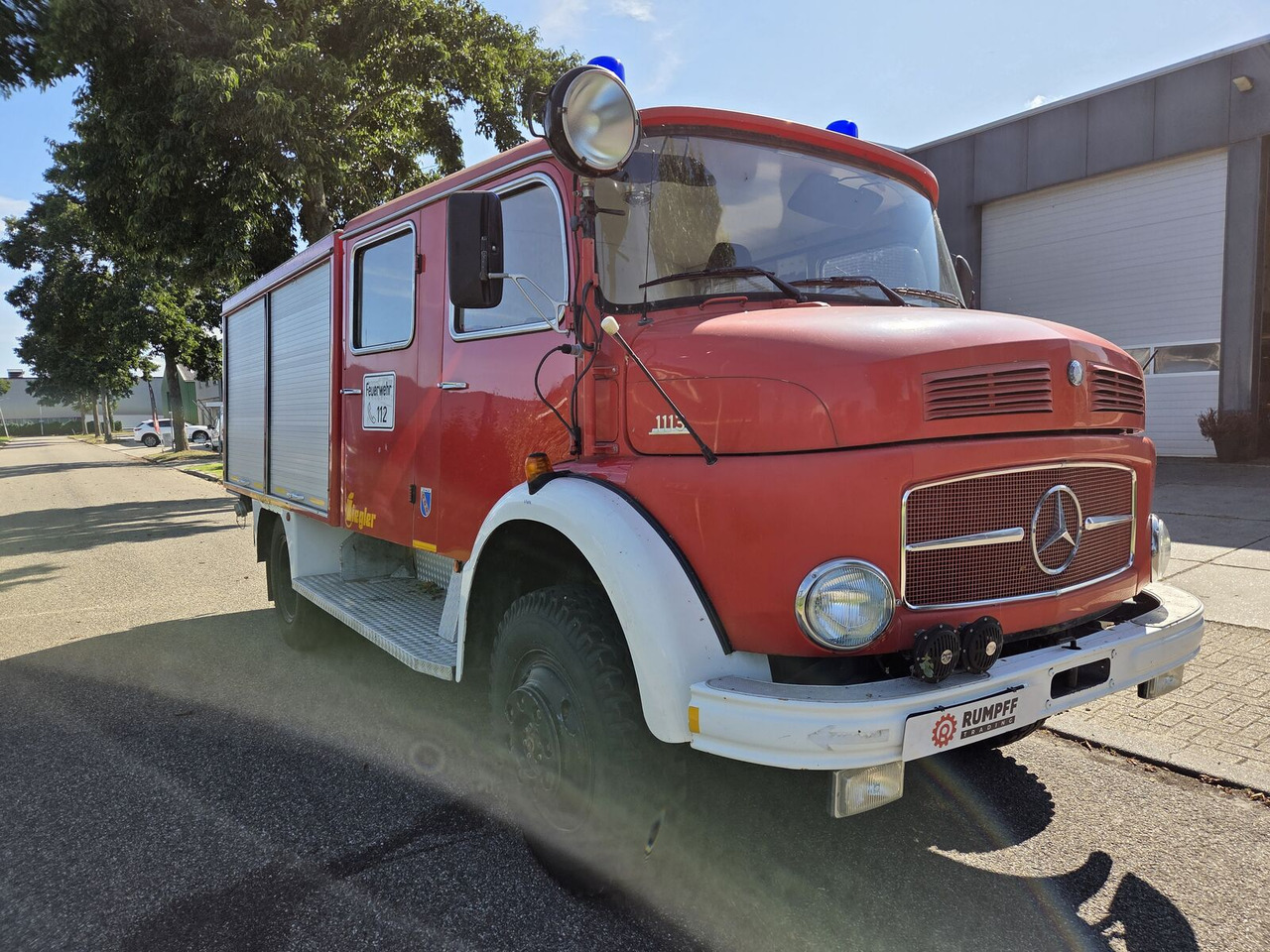 Mercedes-Benz LAF 1113 B 4X4 Turbo Diesel (170 PK) brandweerwagen - Xe tải cứu hỏa: hình 4 Mercedes-Benz LAF 1113 B 4X4 Turbo Diesel (170 PK) brandweerwagen - Xe tải cứu hỏa: hình 4