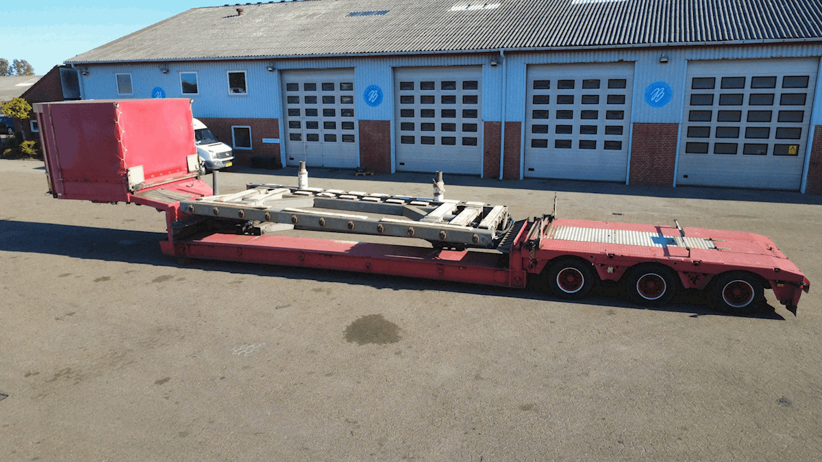 Faymonville STBZ 3 - Flangetrailer - Sơ mi rơ moóc thùng thấp: hình 2 Faymonville STBZ 3 - Flangetrailer - Sơ mi rơ moóc thùng thấp: hình 2
