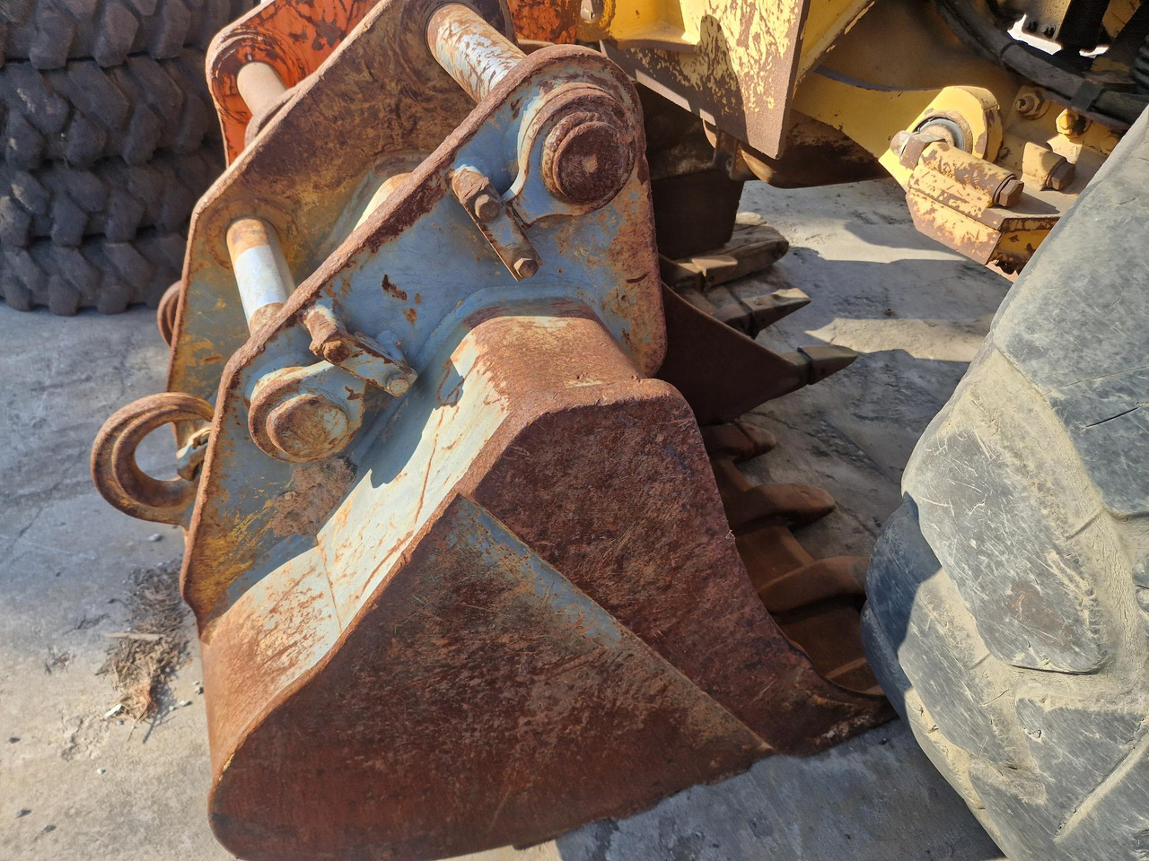 CAZO LIEBHERR A900B - Gầu máy xúc cho Máy móc xây dựng: hình 1 CAZO LIEBHERR A900B - Gầu máy xúc cho Máy móc xây dựng: hình 1