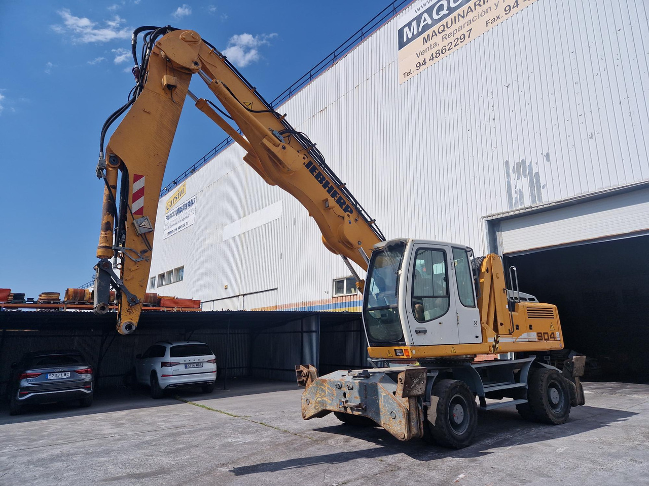 LIEBHERR A904C (2010) - Máy cạp rác/ Công nghiệp: hình 1 LIEBHERR A904C (2010) - Máy cạp rác/ Công nghiệp: hình 1