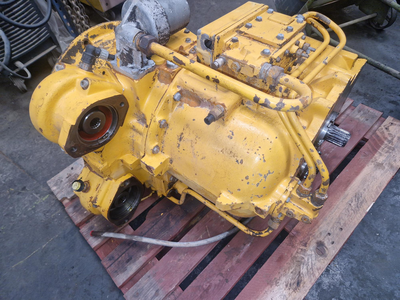VOLVO A20C - Truyền động cho Xe ben đổ có khớp nối: hình 1 VOLVO A20C - Truyền động cho Xe ben đổ có khớp nối: hình 1