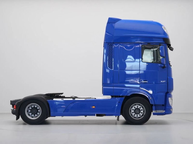 DAF XF 530 FT, Manual Gearbox, Retarder, StandAirco - Xe đầu kéo: hình 5 DAF XF 530 FT, Manual Gearbox, Retarder, StandAirco - Xe đầu kéo: hình 5