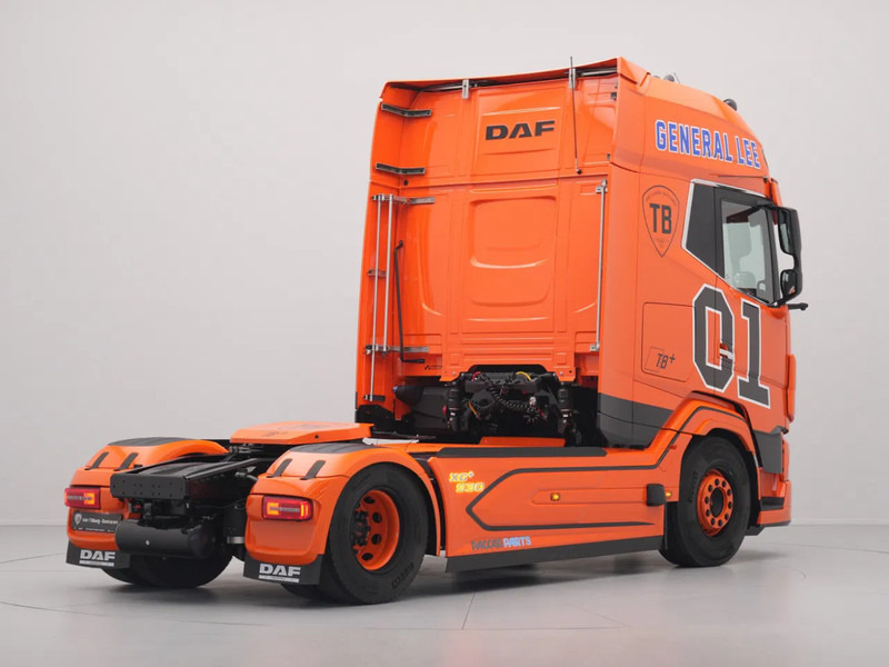 DAF XG+ 530 FT SHOWTRUCK FULL AIR PTO PREP SPEAKERS B3 ALARM ''GENERAL LEE'' - Xe đầu kéo: hình 5 DAF XG+ 530 FT SHOWTRUCK FULL AIR PTO PREP SPEAKERS B3 ALARM ''GENERAL LEE'' - Xe đầu kéo: hình 5