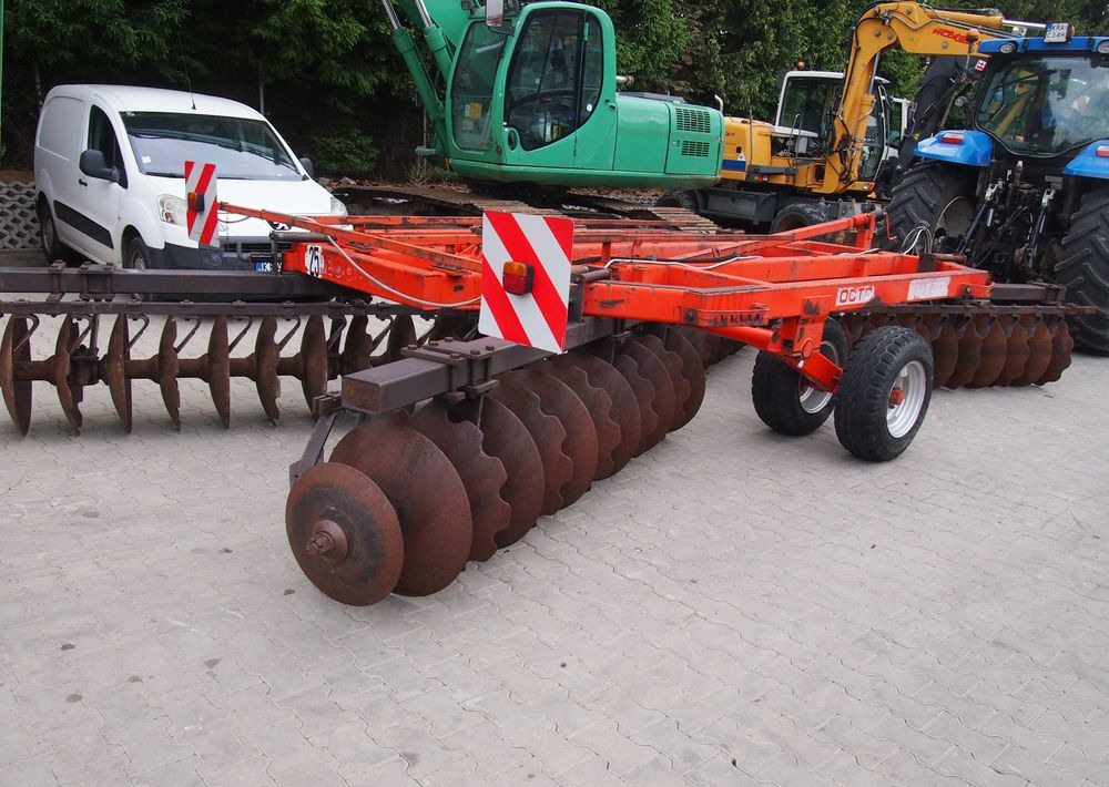 Brona talerzowa GOLZ 5m - Bừa đĩa: hình 3 Brona talerzowa GOLZ 5m - Bừa đĩa: hình 3