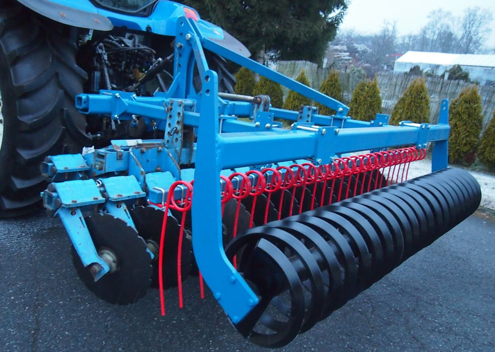 Brona talerzowa Rabe Werk RABE WERK Fielo biro 3000 2006 Brona talerzowa RABE - Bừa đĩa: hình 1 Brona talerzowa Rabe Werk RABE WERK Fielo biro 3000 2006 Brona talerzowa RABE - Bừa đĩa: hình 1