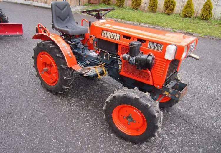Ciągnik Kubota B6100 1995 4x4 - Máy cày: hình 4 Ciągnik Kubota B6100 1995 4x4 - Máy cày: hình 4