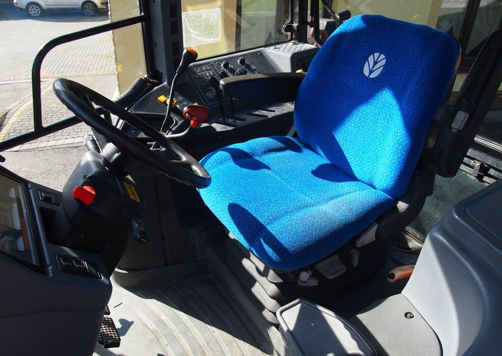 Máy cày Ciągnik New Holland NH M 135 1998 NEW HOLLAND TM M135: hình 10