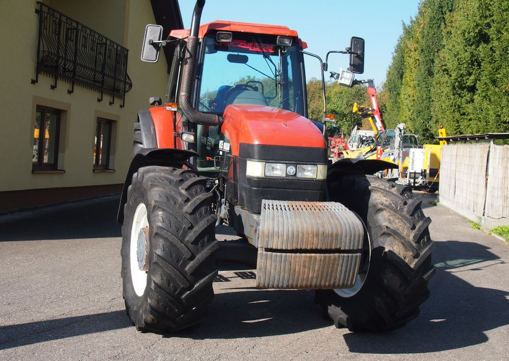 Ciągnik New Holland NH M 135 1998 NEW HOLLAND TM M135 - Máy cày: hình 4 Ciągnik New Holland NH M 135 1998 NEW HOLLAND TM M135 - Máy cày: hình 4