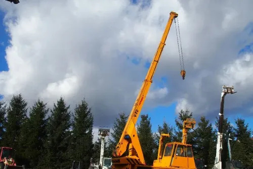 Dźwig Demag V72 1991 Dźwig żuraw Demag V72 12T 13m - Cẩu bánh lốp: hình 5 Dźwig Demag V72 1991 Dźwig żuraw Demag V72 12T 13m - Cẩu bánh lốp: hình 5