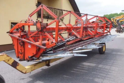 Heder do kombajnu Deutz-Fahr   1600,1610,1620,1630, 2680,2780, 2385,2685,2780, - Máy gặt liên hợp: hình 1 Heder do kombajnu Deutz-Fahr   1600,1610,1620,1630, 2680,2780, 2385,2685,2780, - Máy gặt liên hợp: hình 1