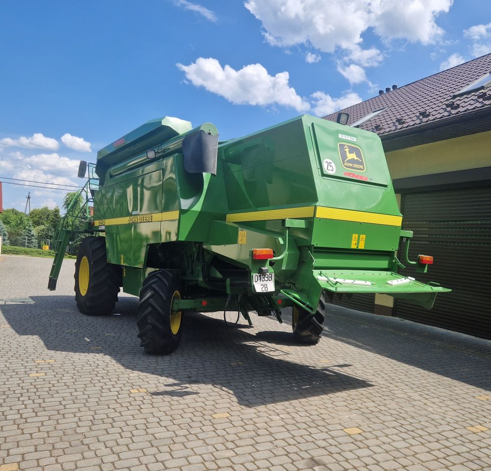 Kombajn zbożawy John deere 2254 2000 Kombajn John Deere JD - Máy gặt đập: hình 4 Kombajn zbożawy John deere 2254 2000 Kombajn John Deere JD - Máy gặt đập: hình 4