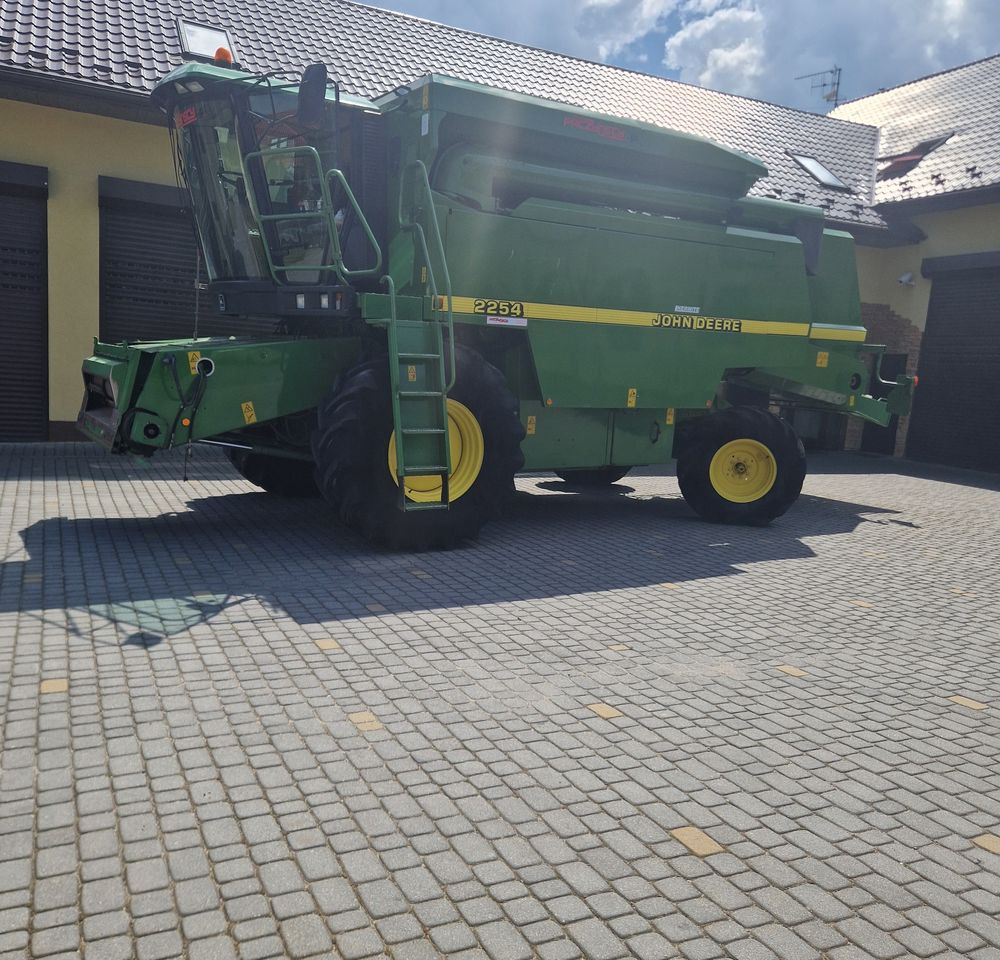 Kombajn zbożawy John deere 2254 2000 Kombajn John Deere JD - Máy gặt đập: hình 5 Kombajn zbożawy John deere 2254 2000 Kombajn John Deere JD - Máy gặt đập: hình 5