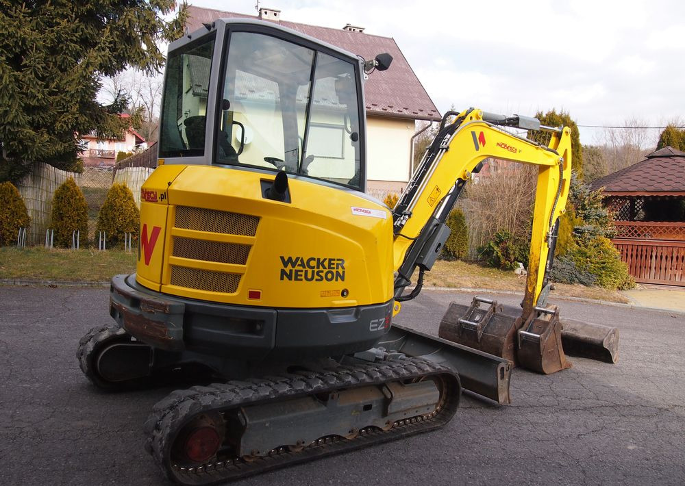 Minikoparka Wacker Neuson EZ36 2018 Minikoparka Wacker Neuson - Máy xúc mini: hình 2 Minikoparka Wacker Neuson EZ36 2018 Minikoparka Wacker Neuson - Máy xúc mini: hình 2