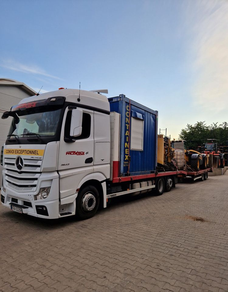 Samochód Mercedes Actros Usługi transportowe maszyn - Xe tải chuyên chở tự động: hình 3 Samochód Mercedes Actros Usługi transportowe maszyn - Xe tải chuyên chở tự động: hình 3