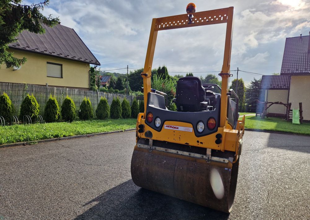 Walec Hamm HD14VV 2014 Walec HAMM HD 14VV silnik KUBOTA - Máy lăn: hình 5 Walec Hamm HD14VV 2014 Walec HAMM HD 14VV silnik KUBOTA - Máy lăn: hình 5