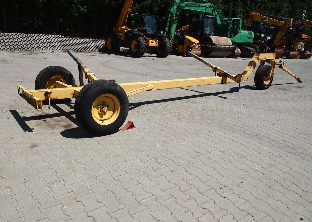 Wózek do kombajnu New Holland 3 kołowy Wózek pod heder do kombajnu - Toa kéo máy gặt liên hợp: hình 1 Wózek do kombajnu New Holland 3 kołowy Wózek pod heder do kombajnu - Toa kéo máy gặt liên hợp: hình 1