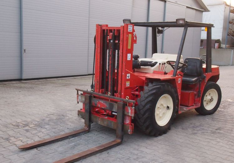 Wózek widłowy Manitou MC.20.HP 1992 - Xe nâng diesel: hình 2 Wózek widłowy Manitou MC.20.HP 1992 - Xe nâng diesel: hình 2