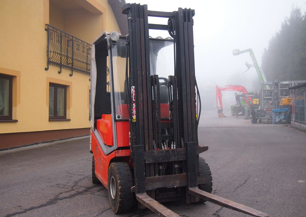 Wózek widłowy Toyota 8f 2011 TRIPLEX - Xe nâng gas: hình 3 Wózek widłowy Toyota 8f 2011 TRIPLEX - Xe nâng gas: hình 3