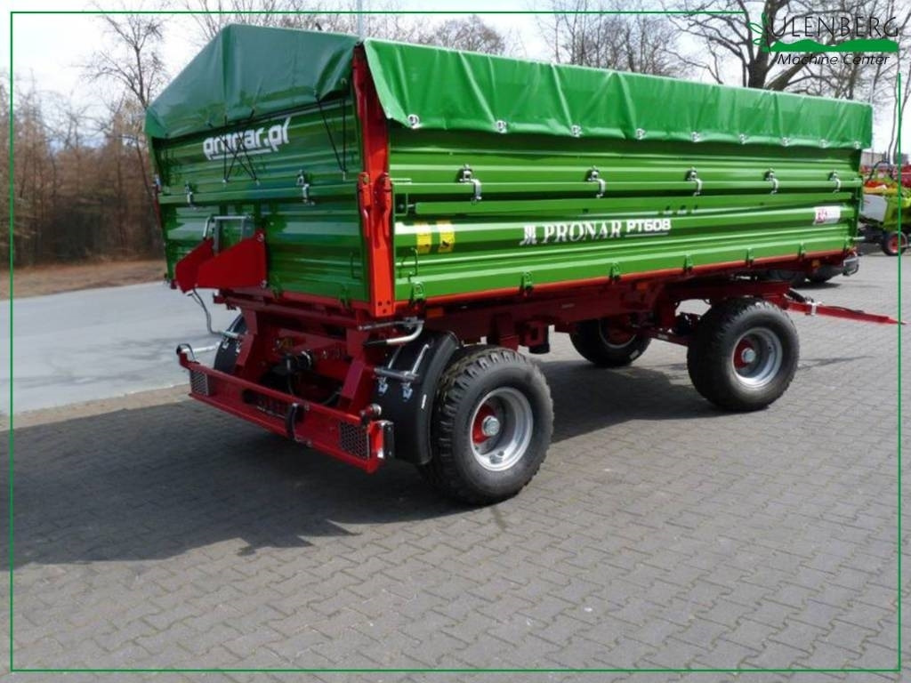 Pronar PT608 - Toa kéo trang trại: hình 1 Pronar PT608 - Toa kéo trang trại: hình 1